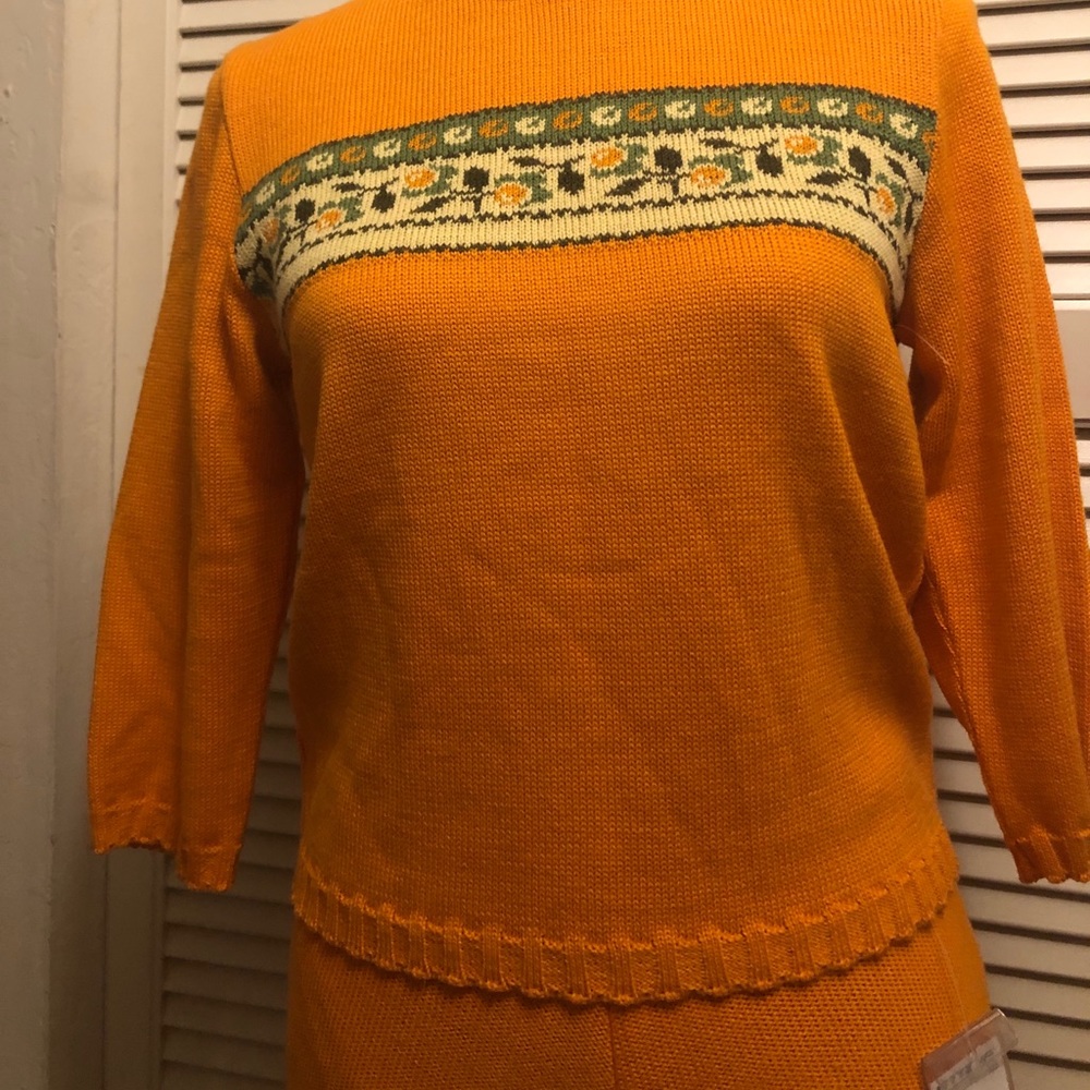 NWT Stapf wool Shawl/pullover n skirt small/medium